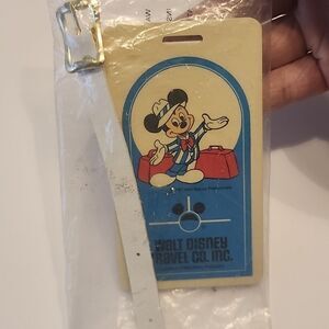 WALT DISNEY LUGGAGE TAG TRAVEL CO MICKEY MOUSE FEDORA HAT -VINTAGE SEALED